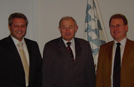 Gespräch zwischen Ministerpräsident Dr. Günther Beckstein und Wolfgang Kurzer und Robert Kasseckert (2007)